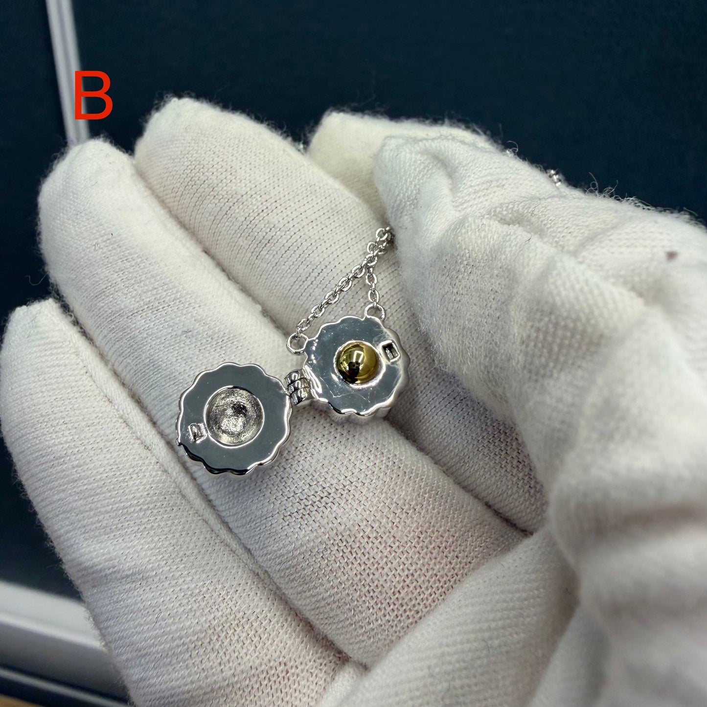IMPERFECT: Mini Mooncake Locket Silver