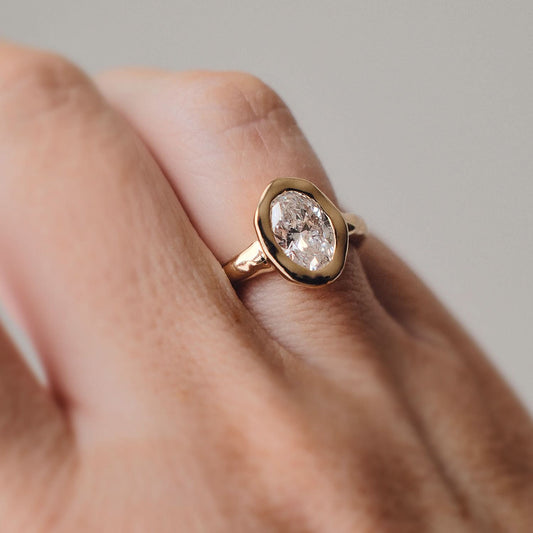 Lavinia Molten Diamond Ring