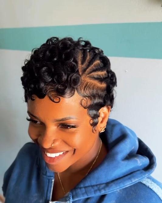 Pixie wig curly Black 100% human hair Glueless