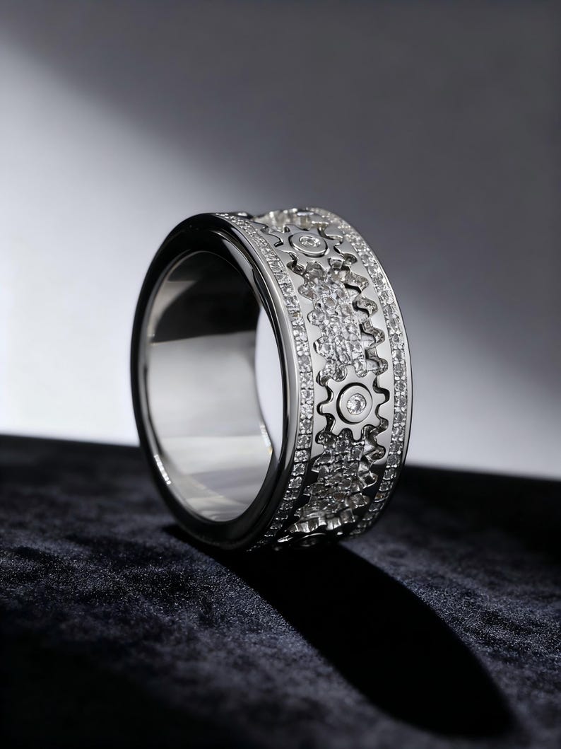 The Mechanical Spinner Ring