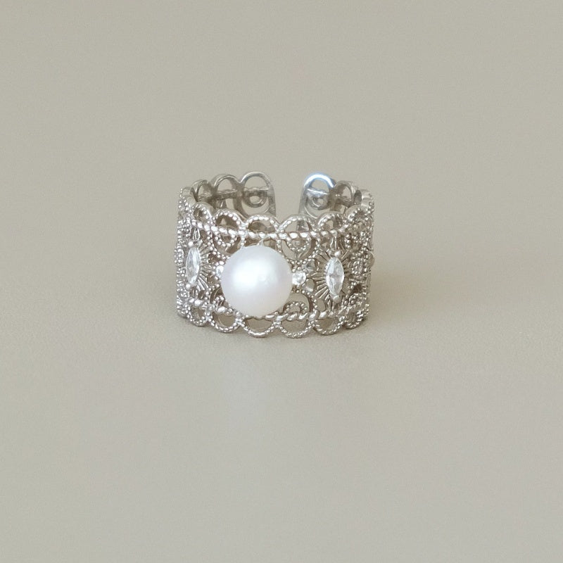 Filigree Pearl Ring | Vintage Lace Silver Statement Band