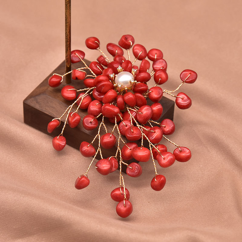 Sea Bamboo Tassel Flower Natural Pearl Brooch