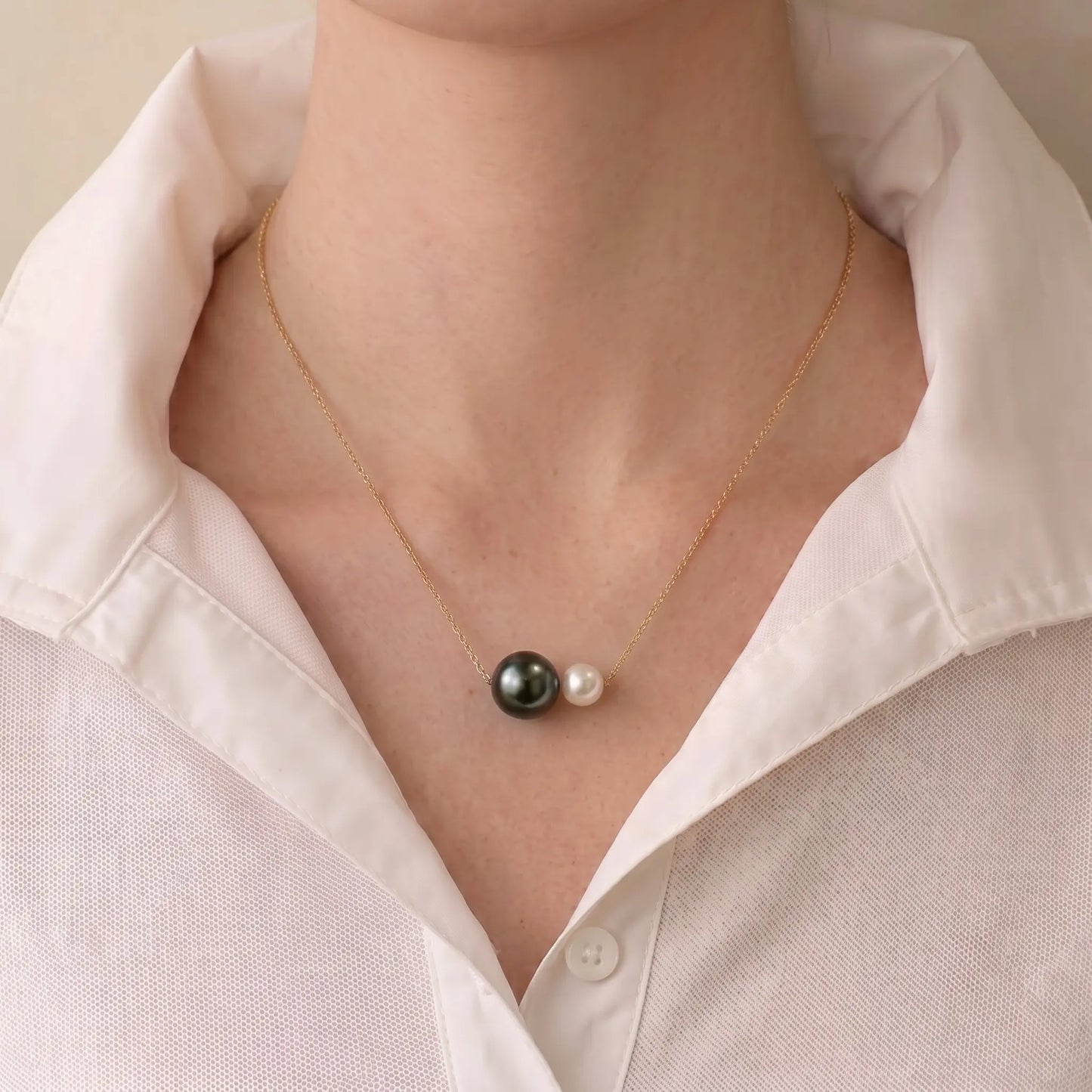 18K Gold Tahitian Black & Akoya White Pearl Necklace, Mixed Sea Pearl Jewelry