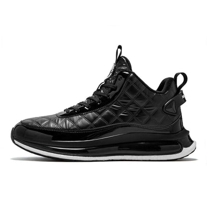 Warm and soft athletic shoes