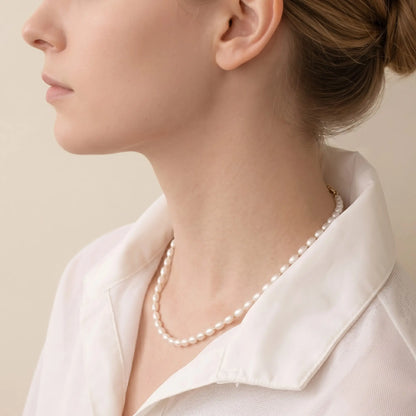 Minimalist White Pearl Bead Chain Necklace - 4-5mm Oval Freshwater Pearl Choker