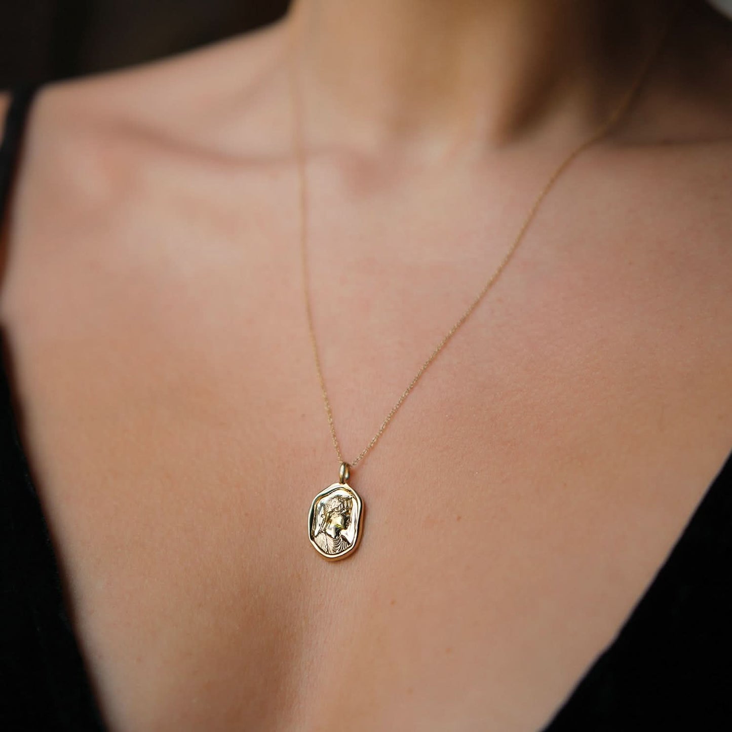 Agrippina Minor Pendant