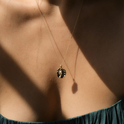 Circe Mini Medallion