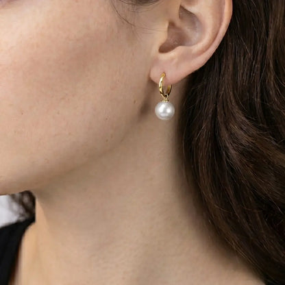 18K Gold Japanese Akoya Pearl Hoop Earrings