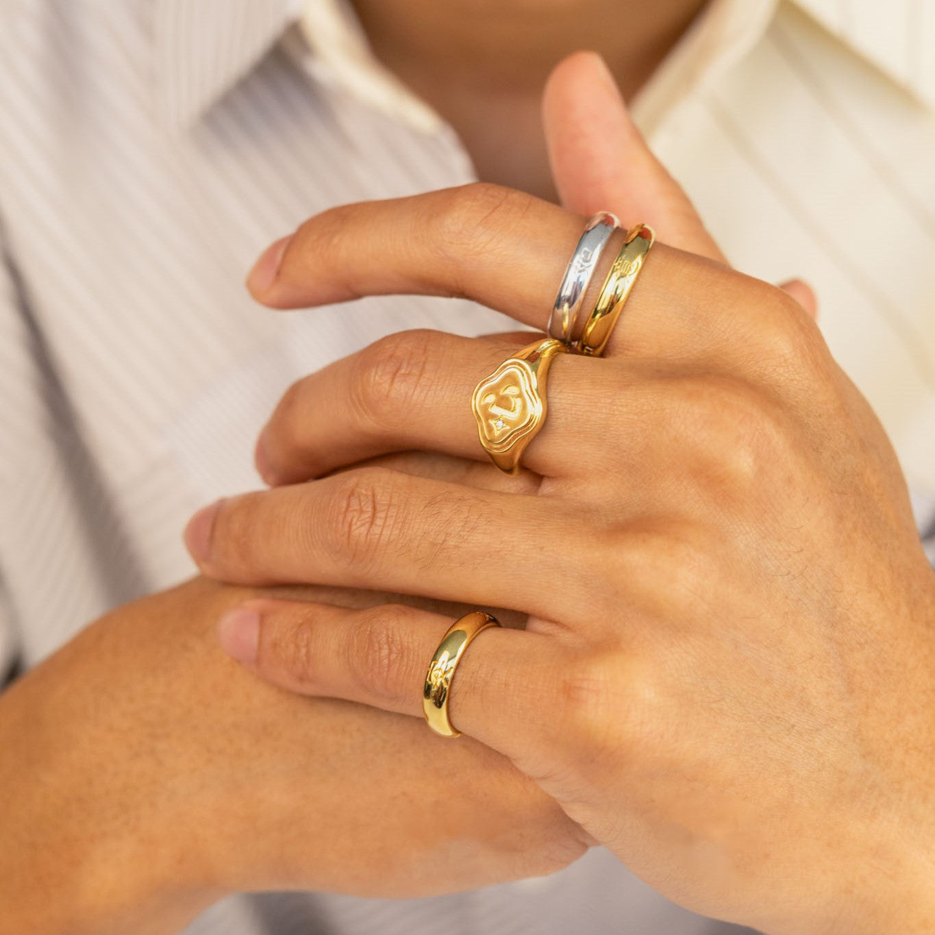 Shining Heart Signet Ring