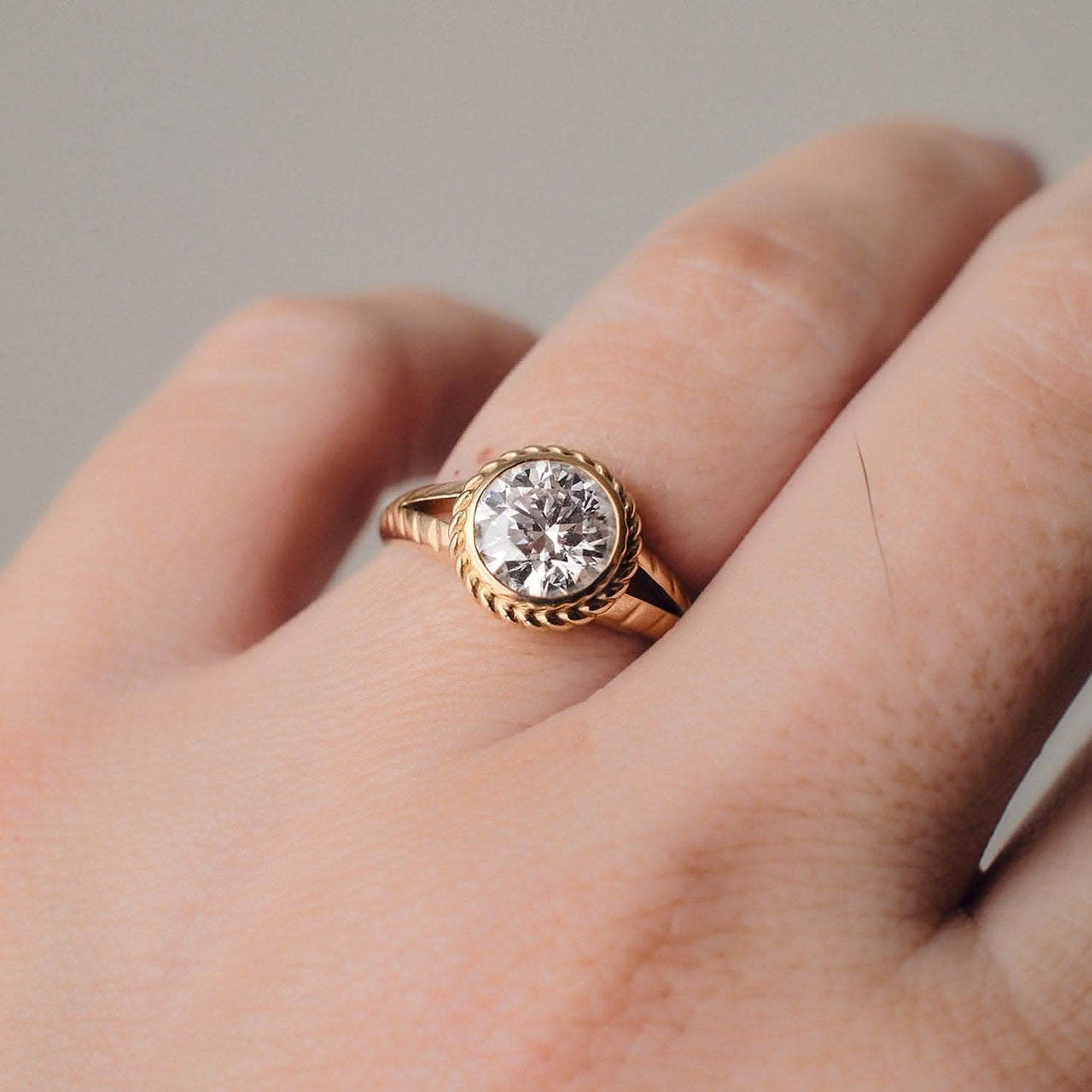 Isolde Diamond Ring
