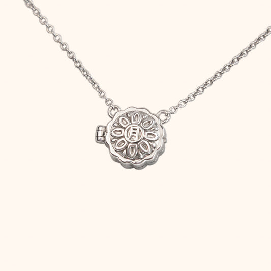 IMPERFECT: Mini Mooncake Locket Silver