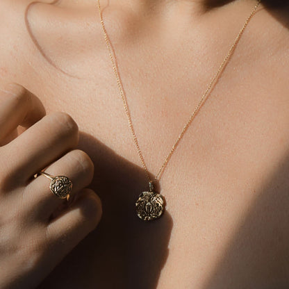 Medusa Mini Medallion