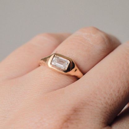 Octavia Diamond Ring