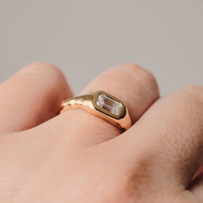 Octavia Diamond Ring