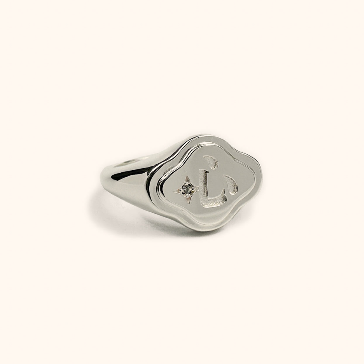 IMPERFECT: Shining Heart Signet Ring Size 8 Silver