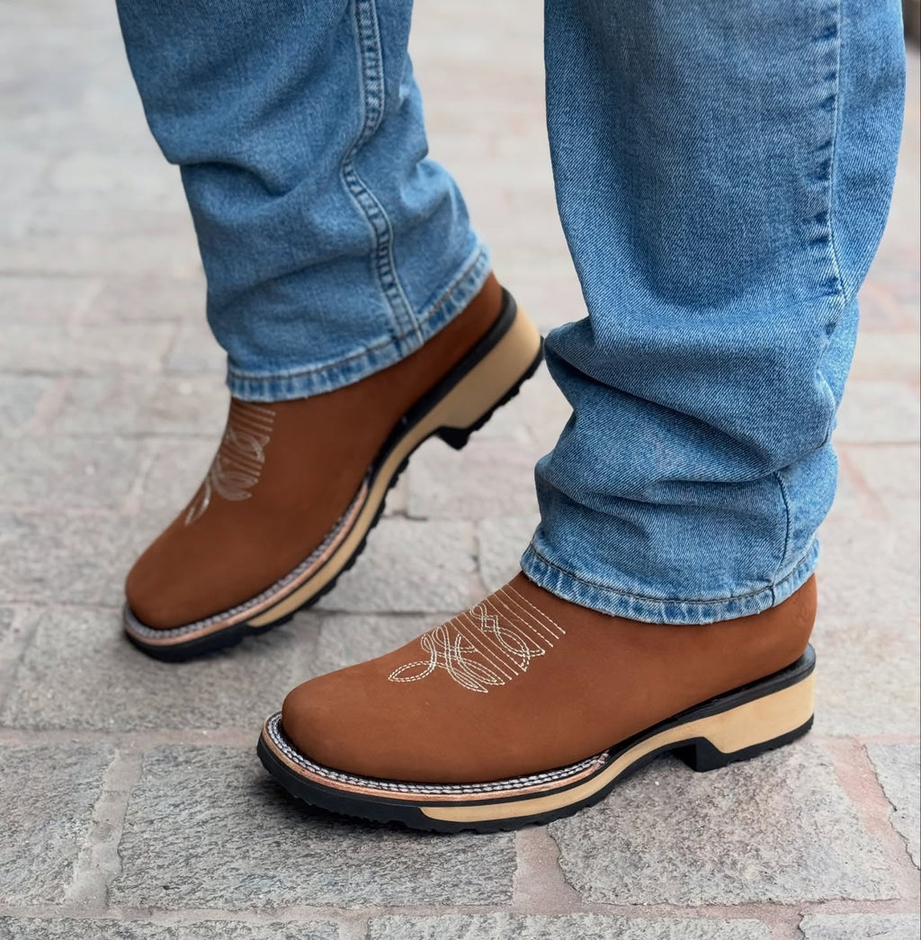 Men's Cracked Leather Square Toe Cowboy Boots