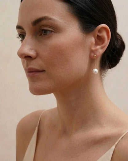 18K Gold Single Akoya Pearl Drop Chain Earrings