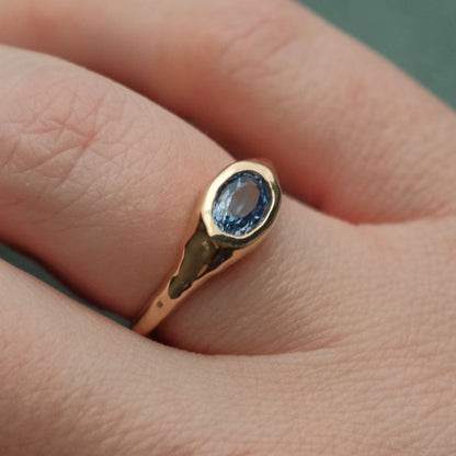 Amphitrite Molten Sapphire Ring
