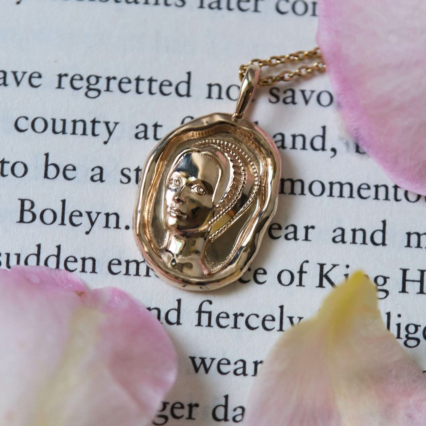 Anne Boleyn Pendant