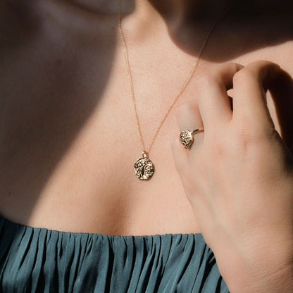 Aphrodite Mini Medallion