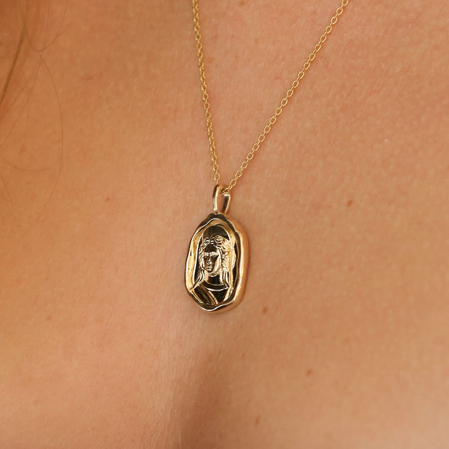 Clytemnestra Pendant
