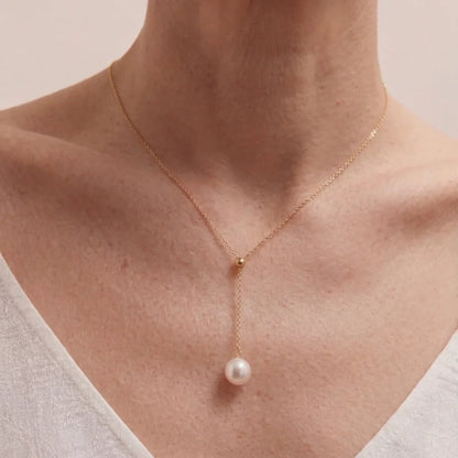18K Solid Gold (Au750) 9-9.5mm Genuine Freshwater Pearl Y Necklace