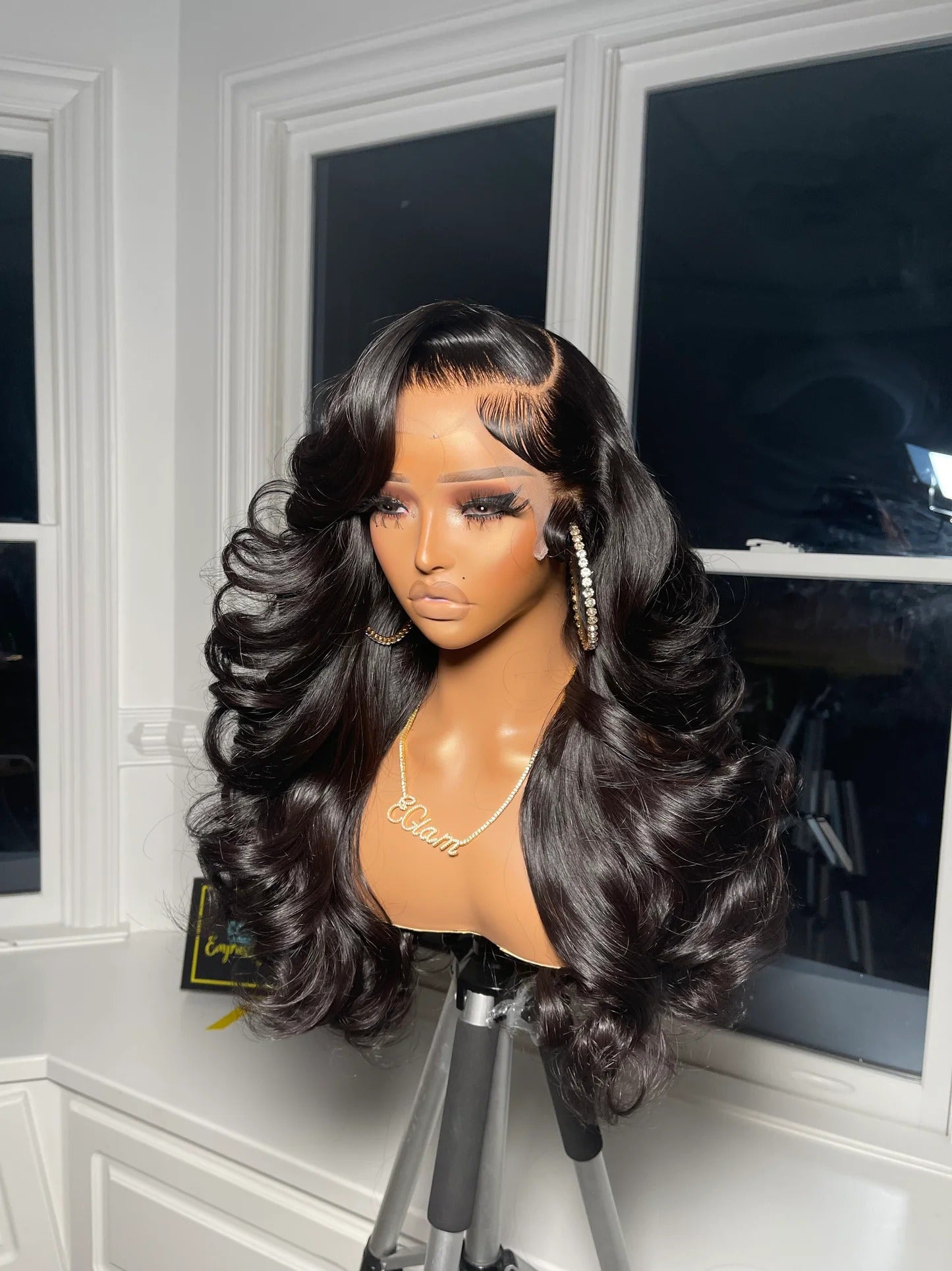 Kiki 6x6 Closure