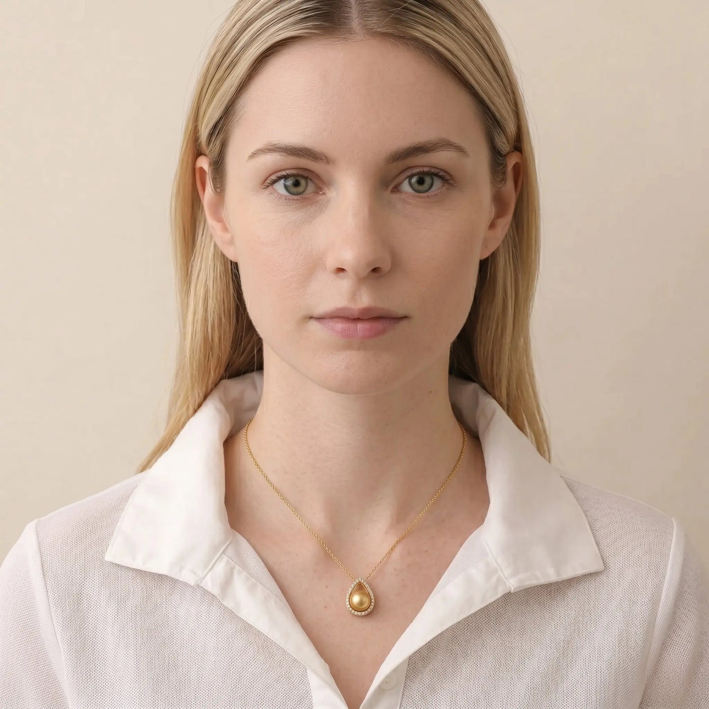 18K Solid Gold Champagne South Sea Pearl Pendant Necklace for Women